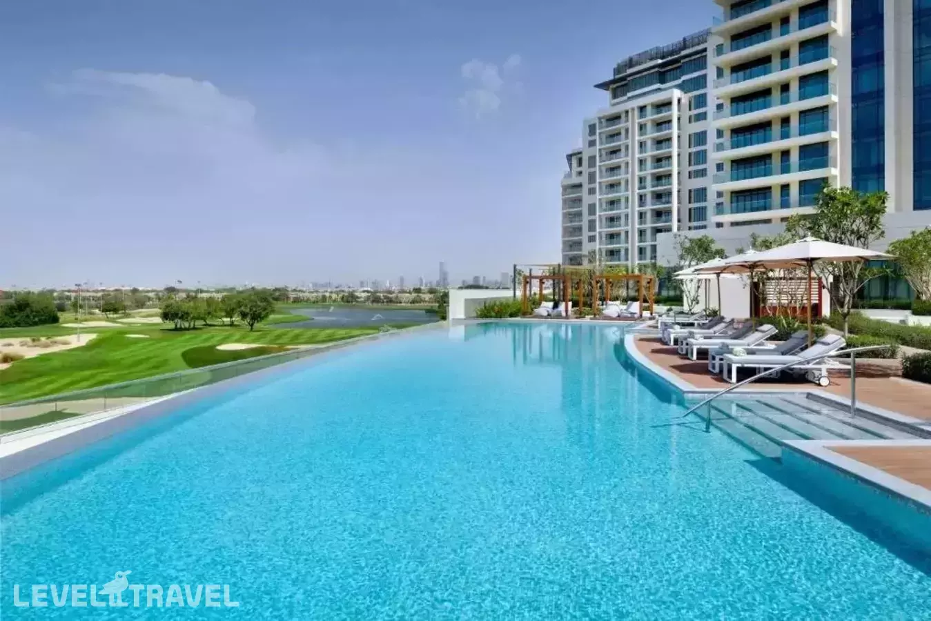 Luxury 2 Bed With Balcony In Vida Hills