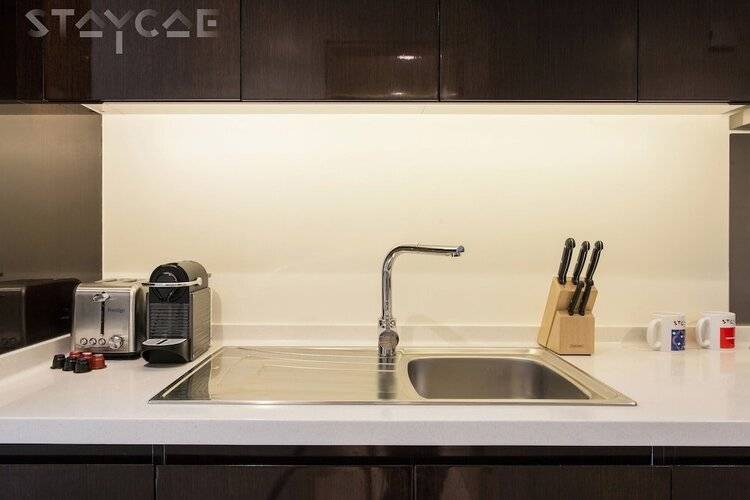 Majestine Downtown (Ex. Staycae Business Bay City View)