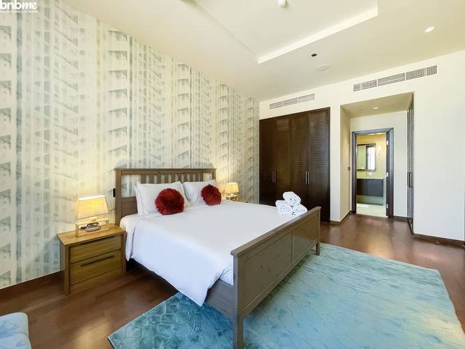 1b-Tiara Tanzanite-504 By Bnbme Homes