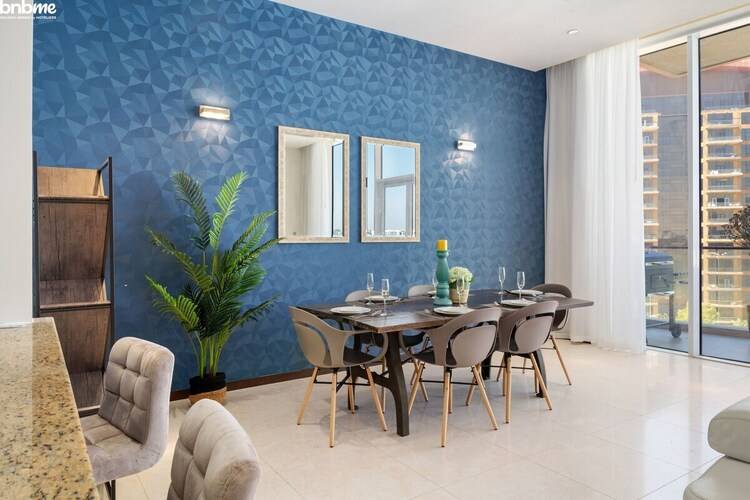 1b-Tiara Tanzanite-504 By Bnbme Homes