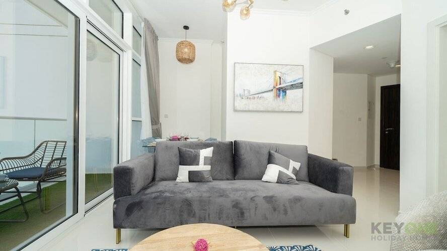 Elegant 1br Suite In Damac Hills