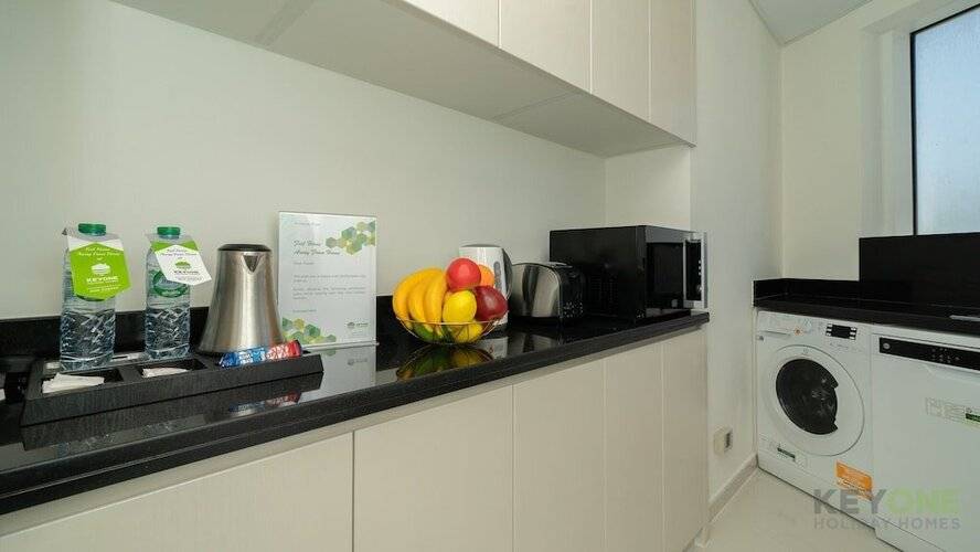 Elegant 1br Suite In Damac Hills