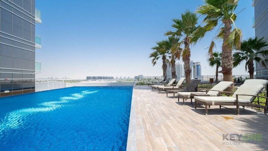 Elegant 1br Suite In Damac Hills