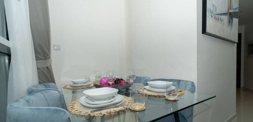 Elegant 1br Suite In Damac Hills
