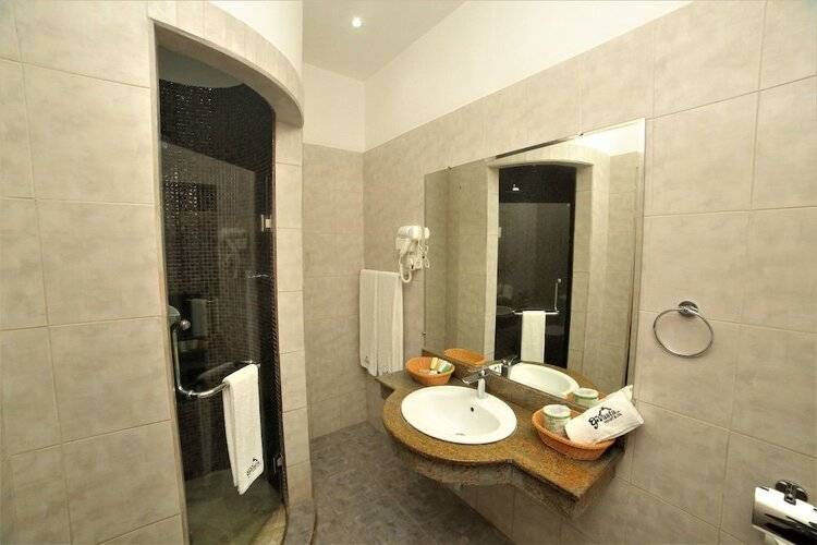 Avasta Resort & Spa
