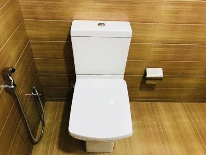 City Royal White Tourist Rest