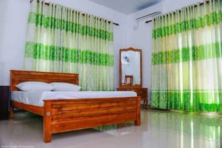 Green Palace Hotel