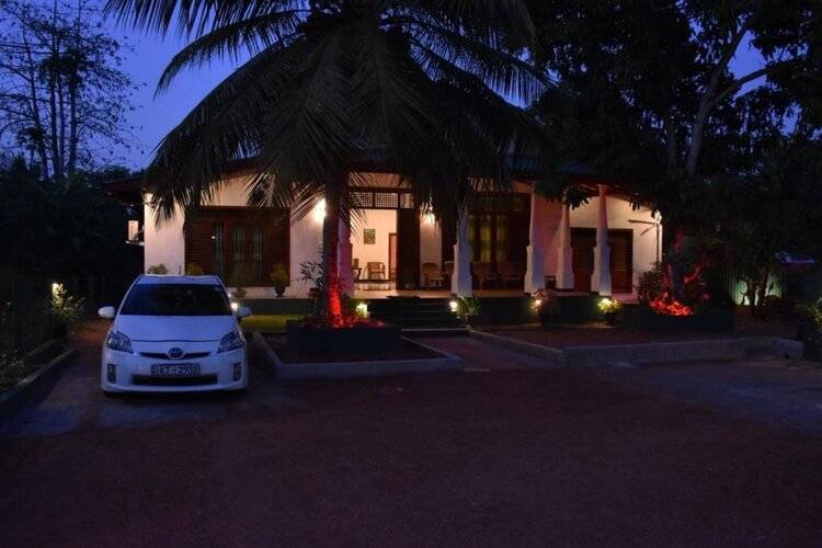 Green Palace Hotel