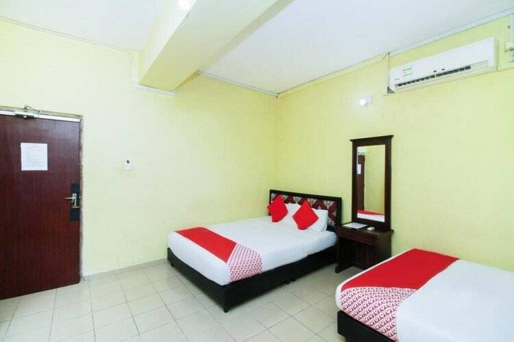 Green Palace Hotel