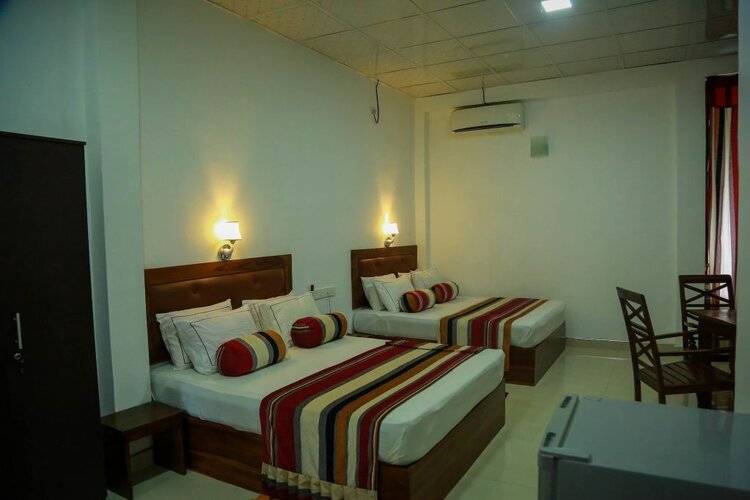 Hotel Moonstone