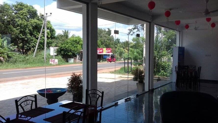 Padmasiri Holiday Resort