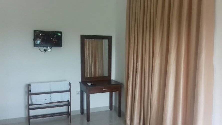 Padmasiri Holiday Resort