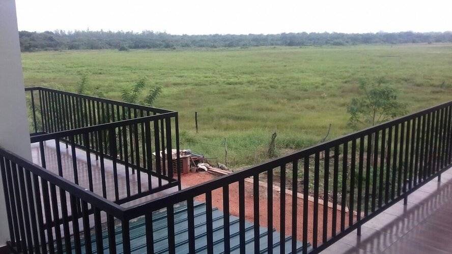 Padmasiri Holiday Resort