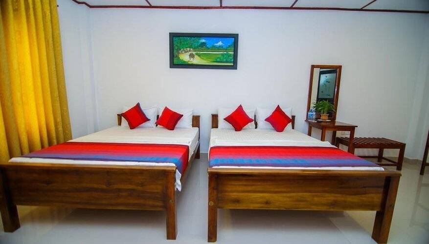 Thilaka City Hotel
