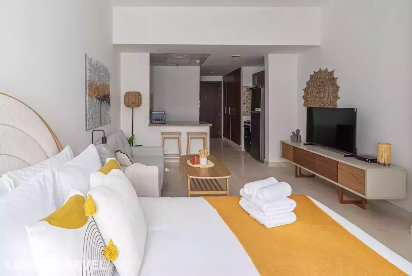 Higuests - Safeer Tower 1