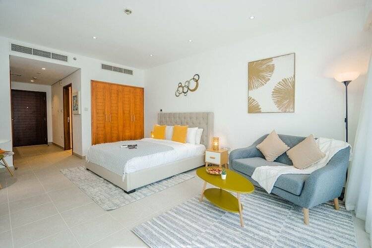 Nasma Luxury Stays- Blvd Central Podium