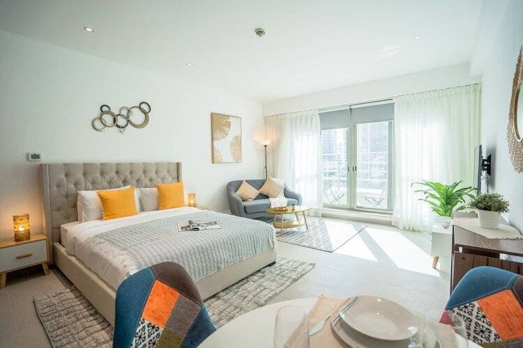 Nasma Luxury Stays- Blvd Central Podium