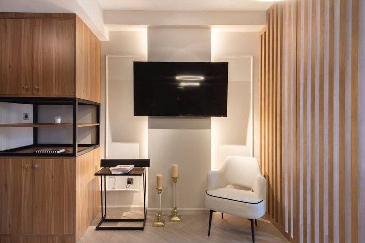 Nasma Luxury Stays- Blvd Central Podium