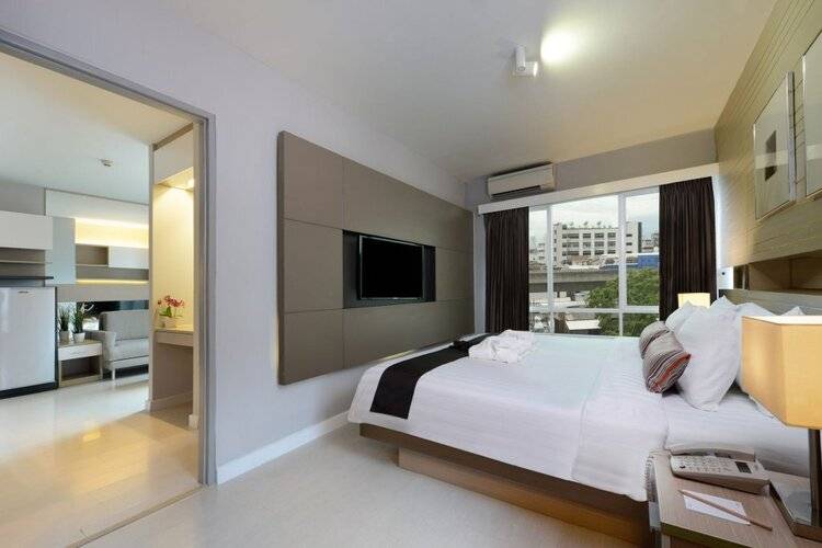 Amber Sukhumvit 85