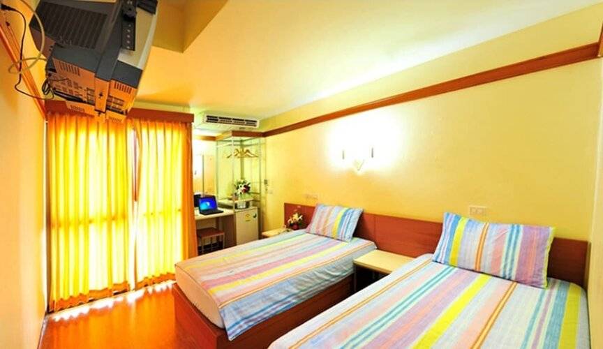 Mad Monkey Bangkok Hostel (Adults Only 18+)