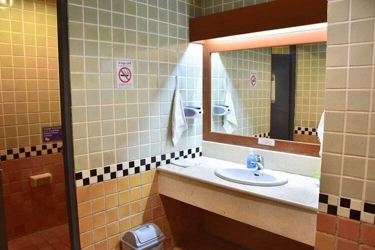 Mad Monkey Bangkok Hostel (Adults Only 18+)
