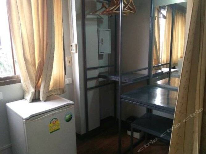 Mad Monkey Bangkok Hostel (Adults Only 18+)