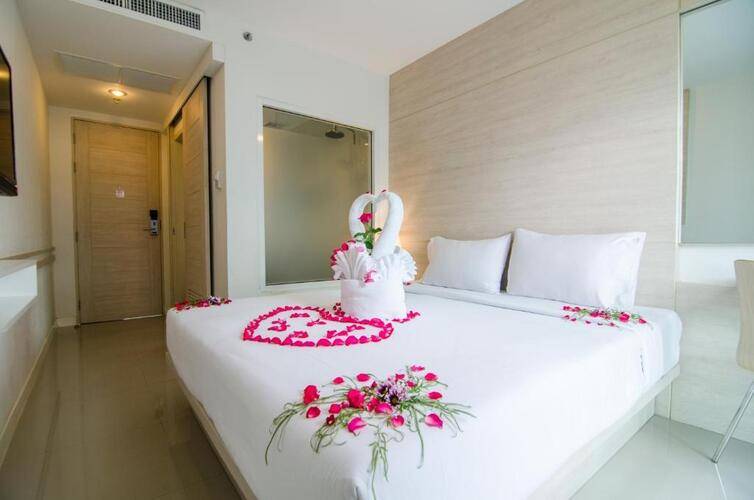 Mirage Express Patong Phuket Hotel
