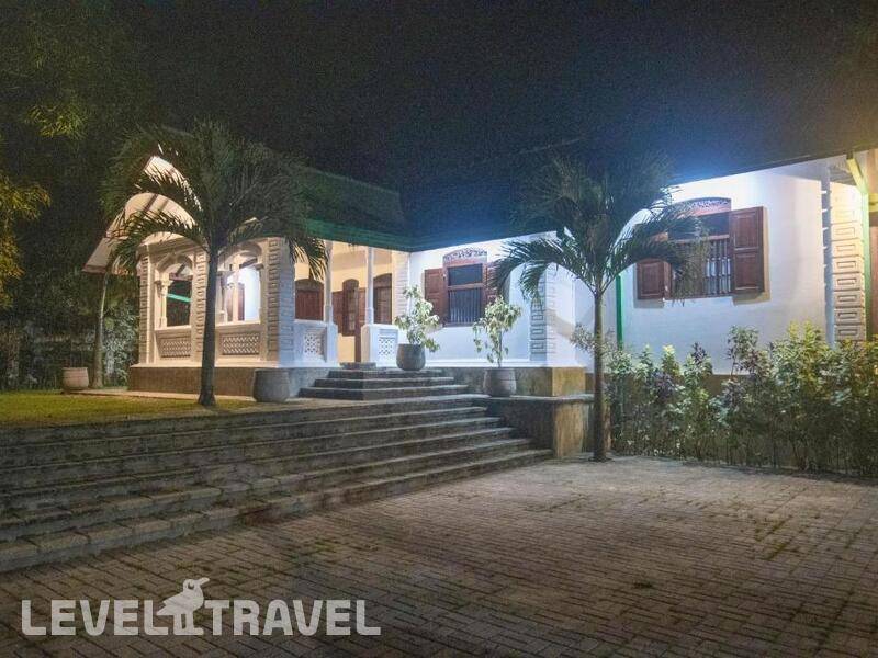Фотография The Coastal Village Cabana