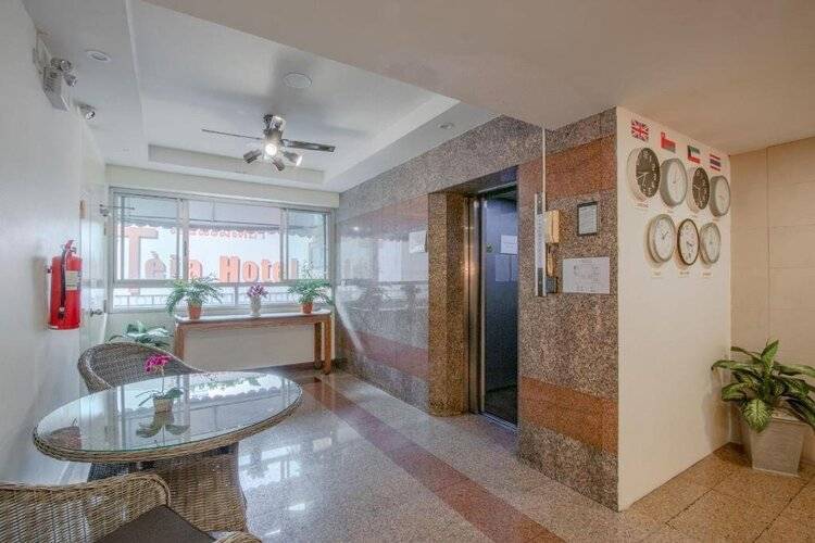 Teja Lakeview Apartments