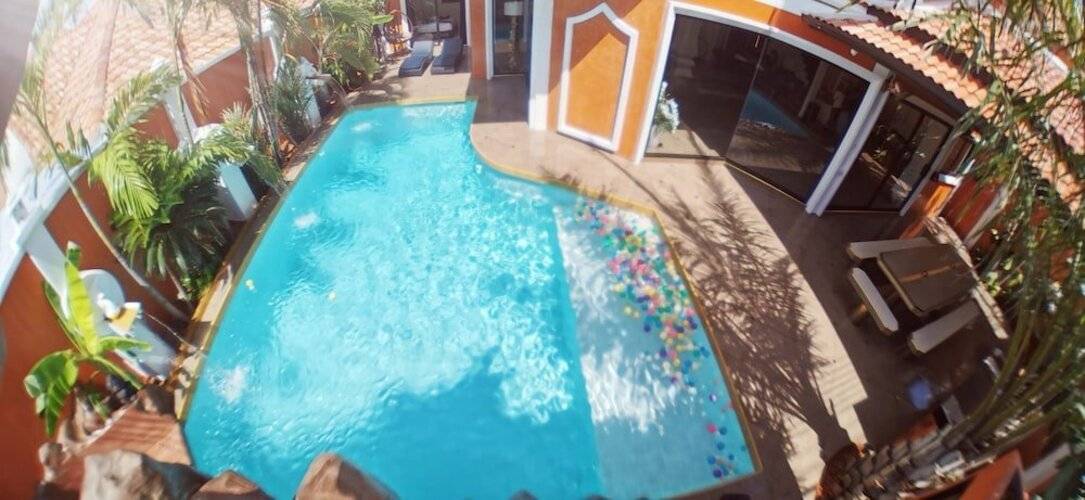 Tucheland Luxury Villa Pattaya Walking Street 7 Bedrooms Private Pool