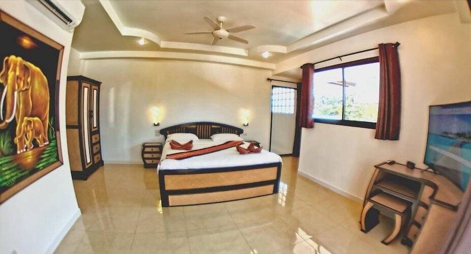 Tucheland Luxury Villa Pattaya Walking Street 7 Bedrooms Private Pool