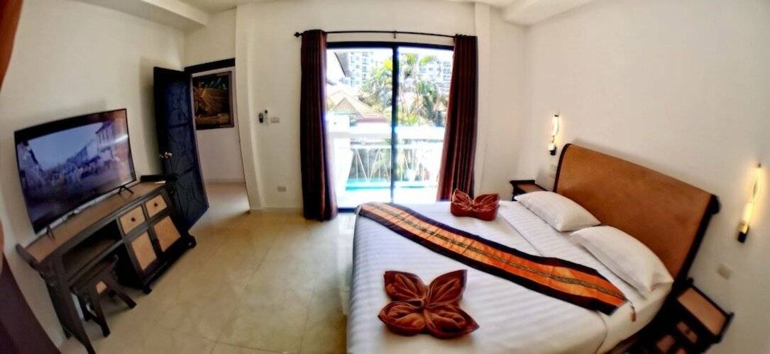Tucheland Luxury Villa Pattaya Walking Street 7 Bedrooms Private Pool