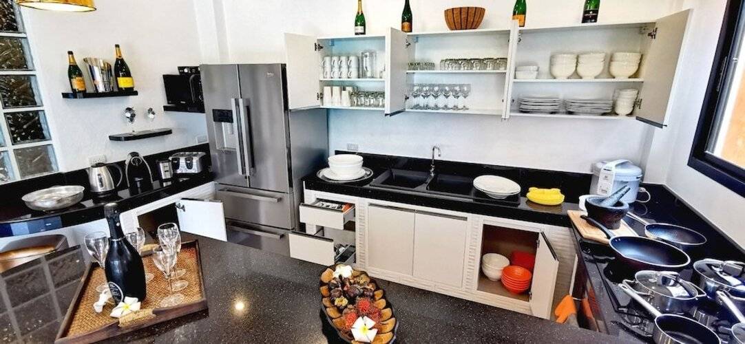 Tucheland Luxury Villa Pattaya Walking Street 7 Bedrooms Private Pool