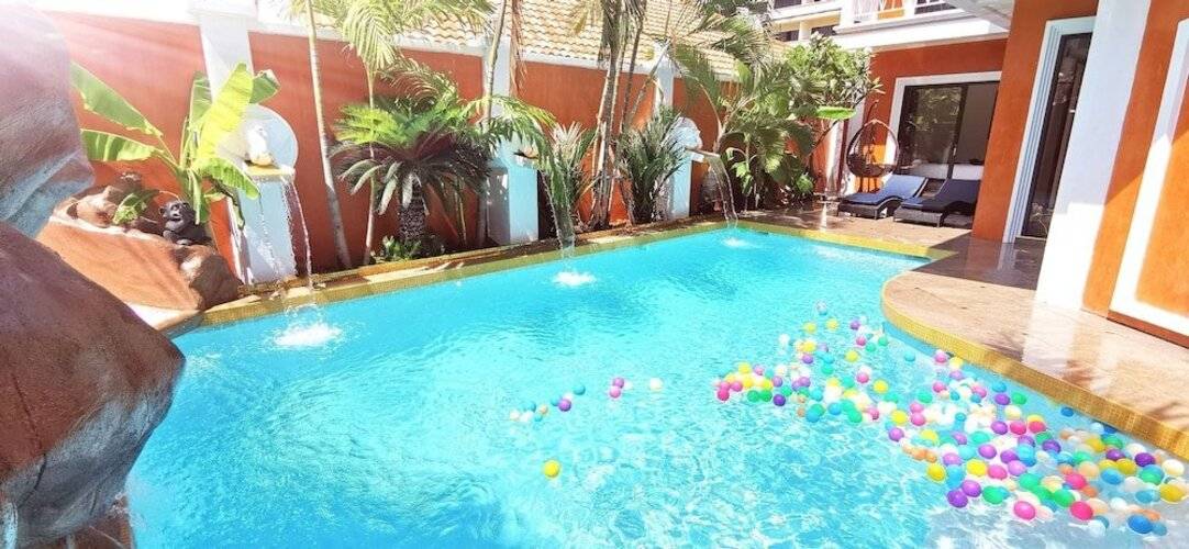 Tucheland Luxury Villa Pattaya Walking Street 7 Bedrooms Private Pool