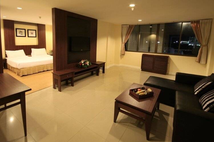 Laemchabang City Hotel