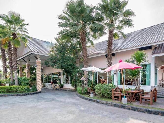 Martina Hotel