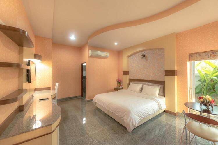 Martina Hotel