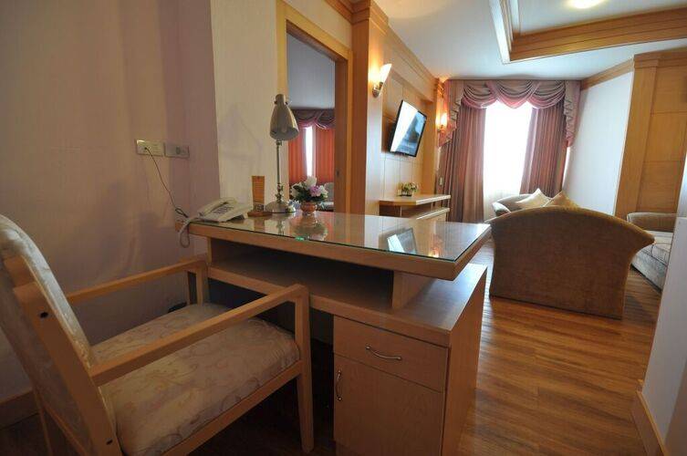 Thong Tarin Hotel