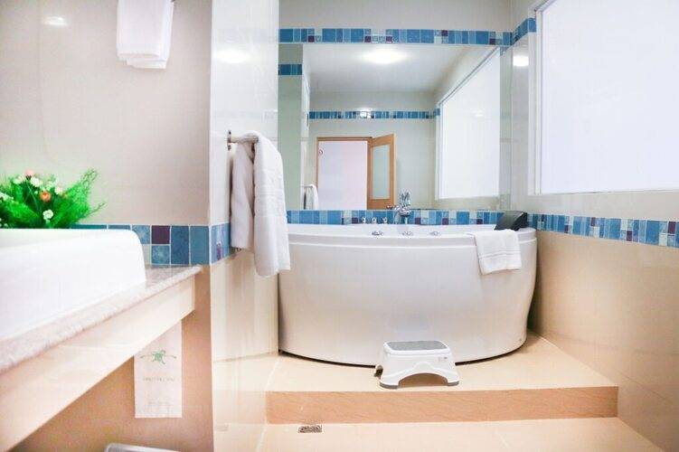 Thong Tarin Hotel