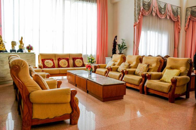 Thong Tarin Hotel