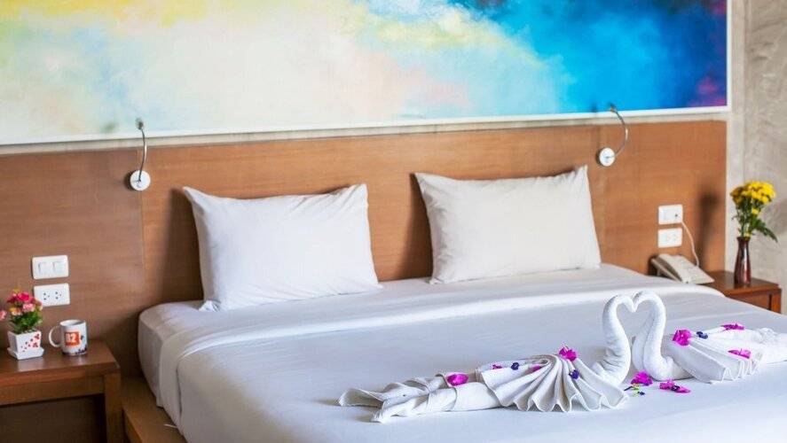 B2 Sea View Pattaya Boutique & Budget Hotel