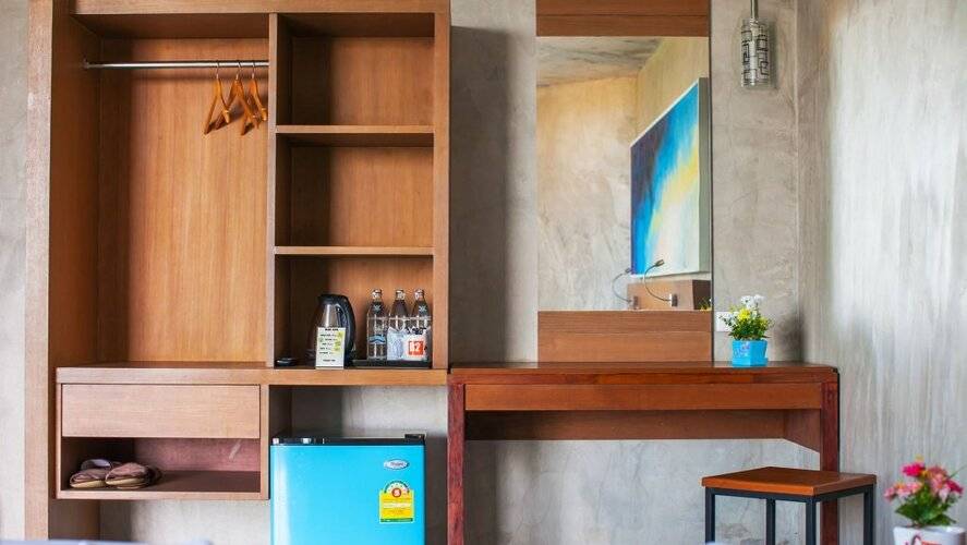 B2 Sea View Pattaya Boutique & Budget Hotel