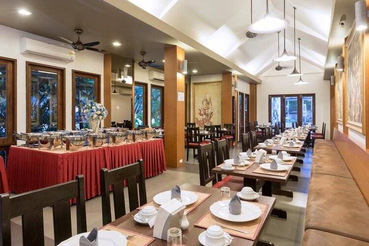 Manhattan Pattaya Hotel