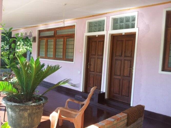 59b Rest Inn Ella