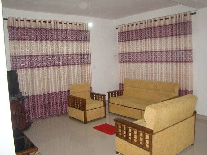 Ella Sashen Hotel