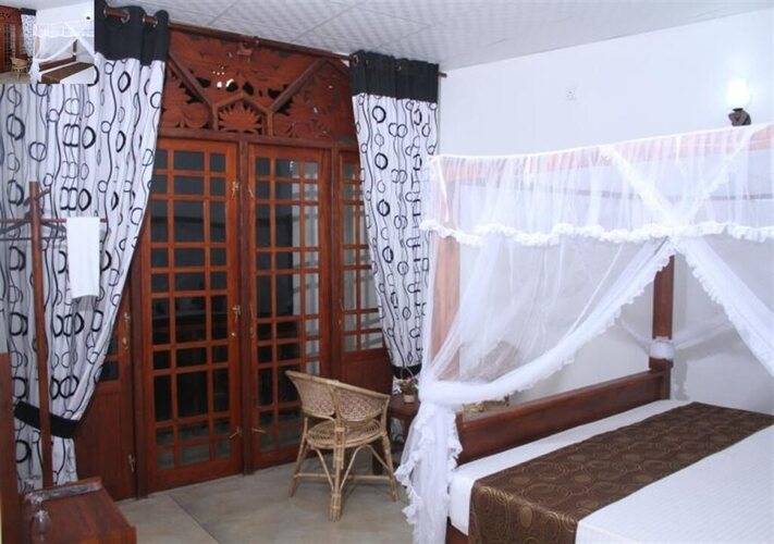 Hotel City Grand Ella