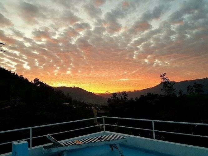 Lakshmis Hotel