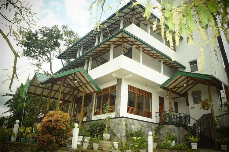 Lakshmis Hotel