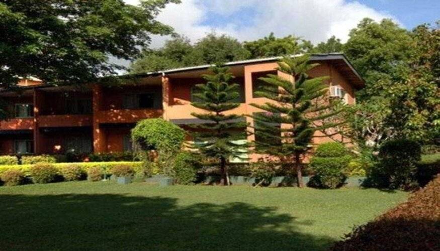 Miridiya Lake Resort