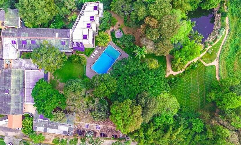 Miridiya Lake Resort